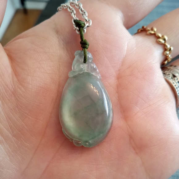 Certified Burmese Jadeite Jade Melon Pendant - Picture 7 of 8